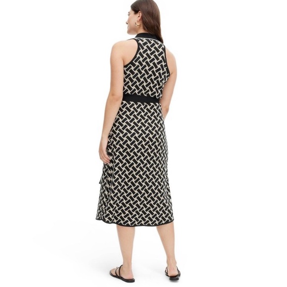 Women's Collared Sleeveless Vintage Weave Neutral Sweaterknit Midi Wrap Dress - Picture 9 of 10